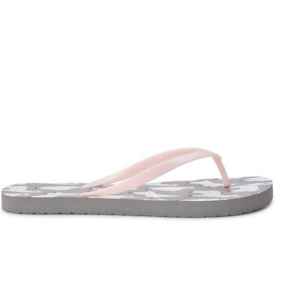 Time and Tru bundle of 2 pairs flip flops Set Size 11 12 NWT NEW Pink Grey Llama - Picture 6 of 7